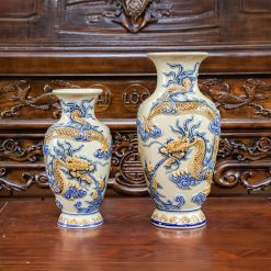 Lọ Lộc Bình hình Rồng đắp nổi LB24